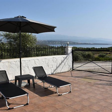 Iakovos Apartments Chorafakia Dış mekan fotoğraf