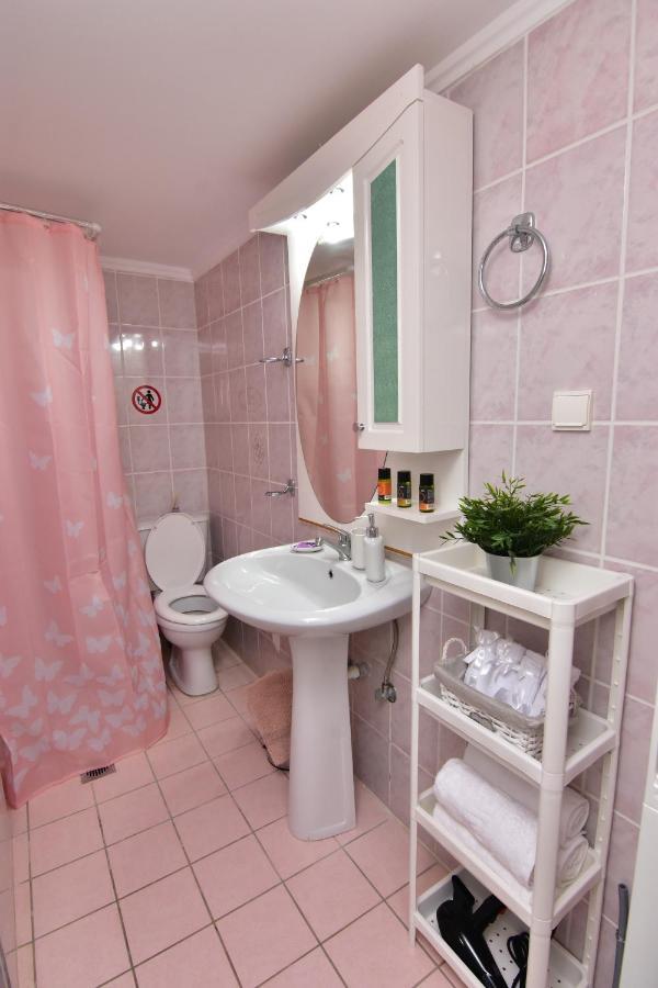 Iakovos Apartments Chorafakia Dış mekan fotoğraf