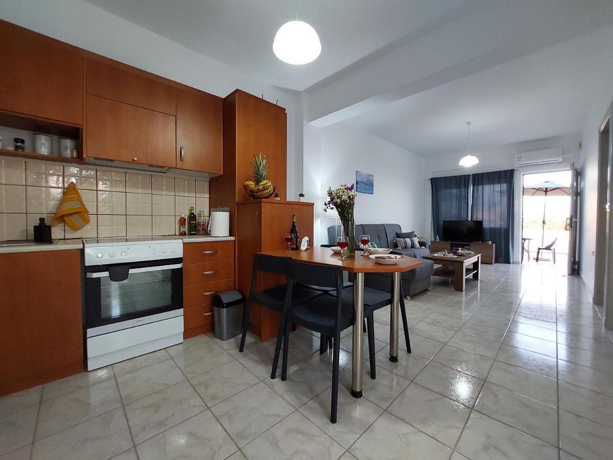 Iakovos Apartments Chorafakia Dış mekan fotoğraf