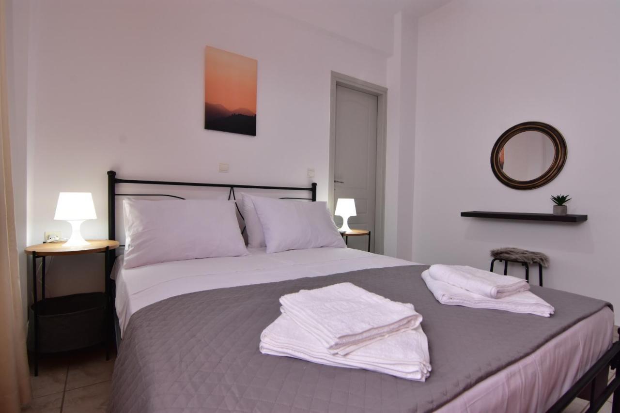 Iakovos Apartments Chorafakia Dış mekan fotoğraf