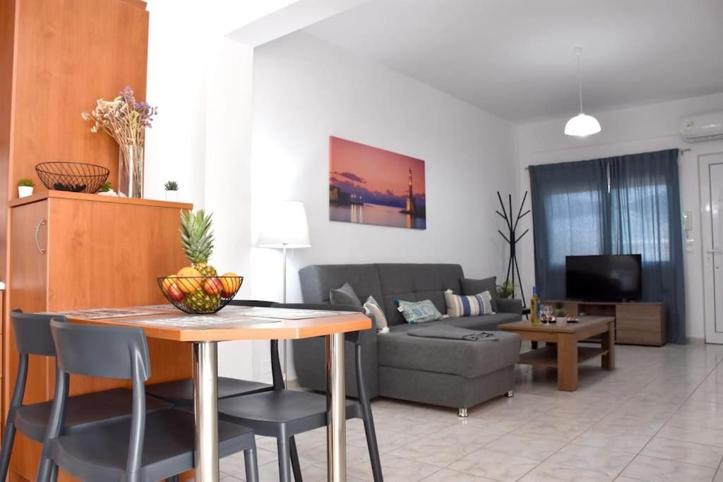 Iakovos Apartments Chorafakia Dış mekan fotoğraf