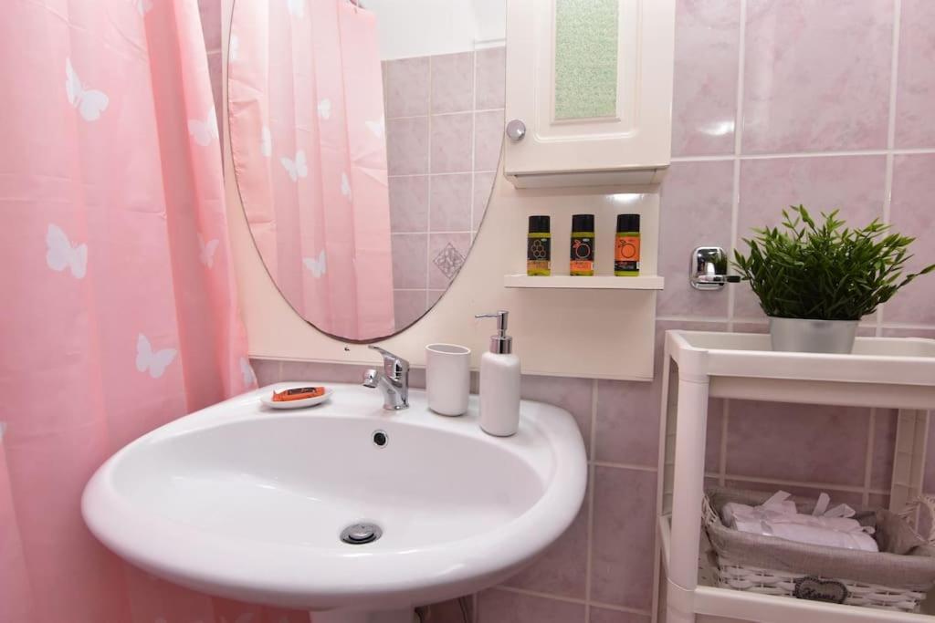 Iakovos Apartments Chorafakia Dış mekan fotoğraf