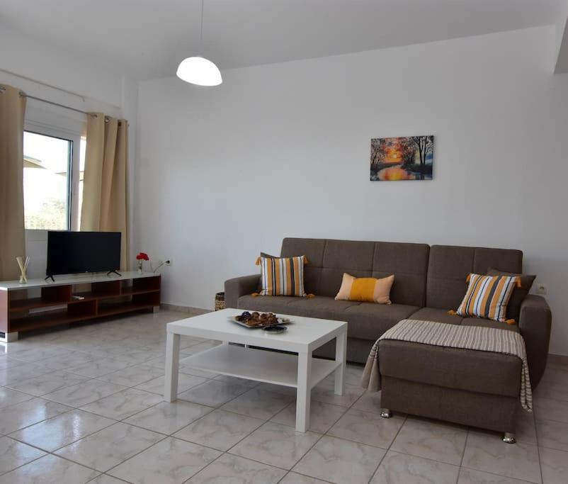 Iakovos Apartments Chorafakia Dış mekan fotoğraf