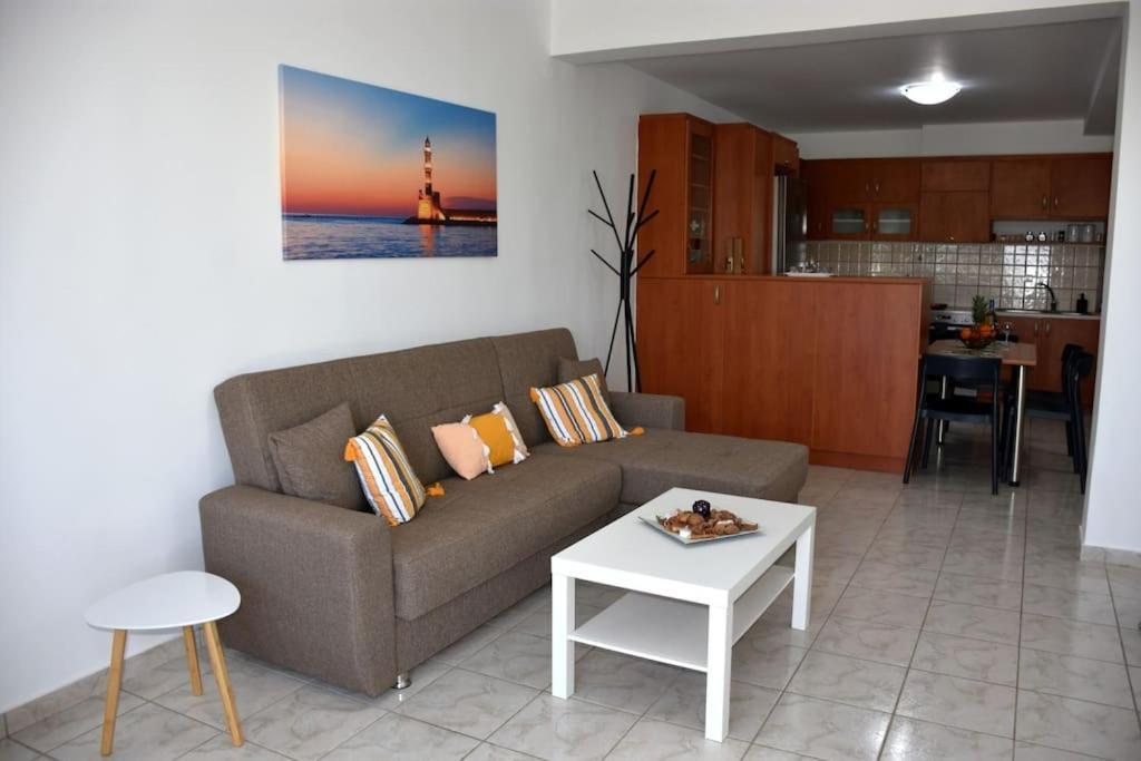 Iakovos Apartments Chorafakia Dış mekan fotoğraf