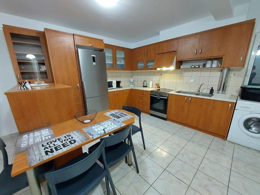 Iakovos Apartments Chorafakia Dış mekan fotoğraf