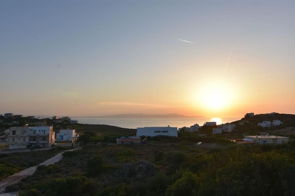 Iakovos Apartments Chorafakia Dış mekan fotoğraf
